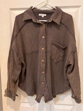 AEMI+Co Washed Button up